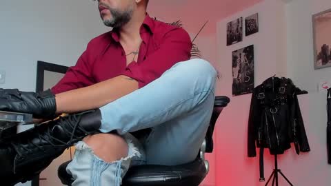 MrFrank. online show from December 8, 3:02 pm