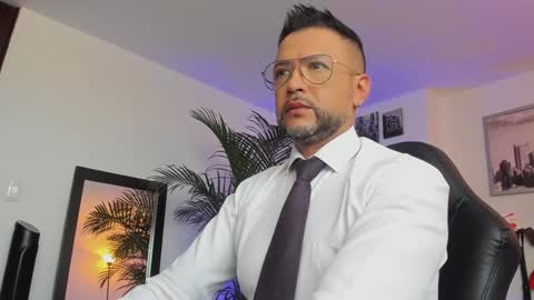 MrFrank. online show from January 24, 11:59 am