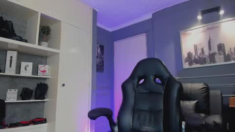 MrFrank. online show from September 11, 12:26 pm