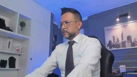 MrFrank. online show from March 10, 2:26 pm