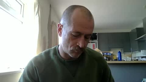 Snapshot of mrgoodkat79 chatting on March 3, 11:59 am mrgoodkat79 online show from March 3, 11:59 am