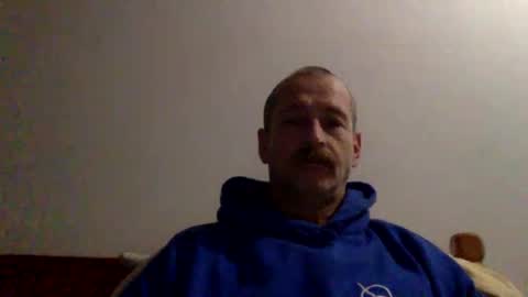 Snapshot of mrgoodkat79 chatting on December 30, 8:10 am mrgoodkat79 online show from December 30, 8:10 am