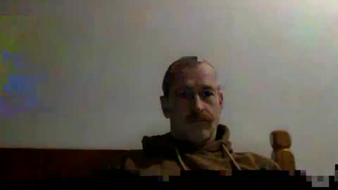 Snapshot of mrgoodkat79 chatting on December 18, 8:31 am mrgoodkat79 online show from December 18, 8:31 am