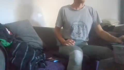 Snapshot of mrhandsomelovee chatting on September 22, 6:57 am Nikola online show from September 22, 6:57 am