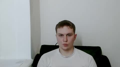 Max online show from February 13, 10:15 pm