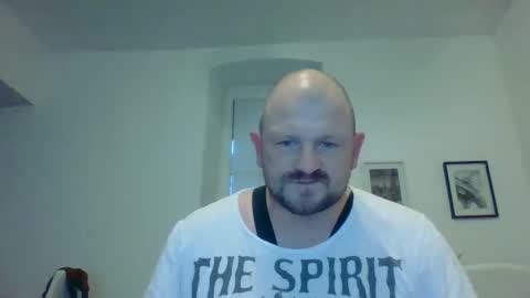 Snapshot of mrhotsex69 chatting on December 28, 3:16 pm mrhotsex69 online show from December 28, 3:16 pm