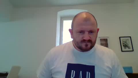 Snapshot of mrhotsex69 chatting on February 28, 10:09 am mrhotsex69 online show from February 28, 10:09 am
