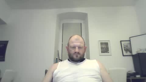 mrhotsex69 online show from December 17, 3:03 am