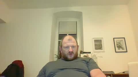 Snapshot of mrhotsex69 chatting on December 17, 2:01 am mrhotsex69 online show from December 17, 2:01 am