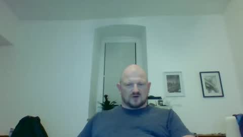 Snapshot of mrhotsex69 chatting on December 24, 4:40 pm mrhotsex69 online show from December 24, 4:40 pm