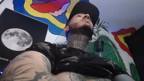 Snapshot of mrmanny__ chatting on February 3, 8:46 am mrmanny__ online show from February 3, 8:46 am