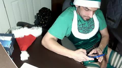 MrMarc online show from December 17, 6:02 am