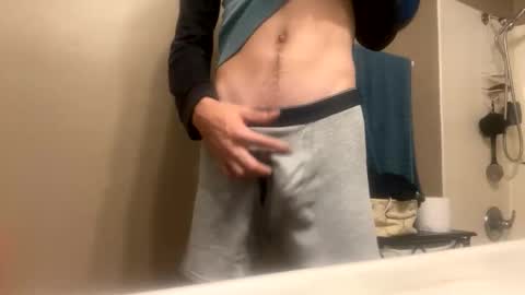 Snapshot of mrmeltyourheart chatting on October 20, 3:10 am James online show from October 20, 3:10 am