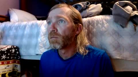 Snapshot of mrmister321 chatting on October 18, 5:01 am mrmister321 online show from October 18, 5:01 am