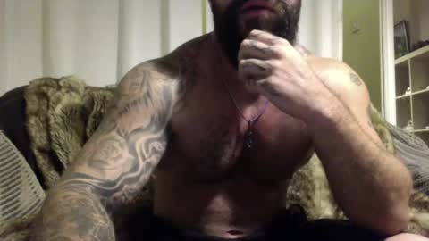 Snapshot of mrmsnow chatting on September 18, 9:50 pm Mr Snow online show from September 18, 9:50 pm