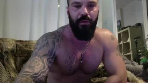 Snapshot of mrmsnow chatting on September 22, 2:38 pm Mr Snow online show from September 22, 2:38 pm