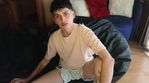 Camilo online show from February 6, 7:55 pm