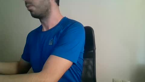 Snapshot of mrralph__90 chatting on December 13, 9:47 am Mrralph online show from December 13, 9:47 am