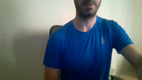 Snapshot of mrralph__90 chatting on December 12, 10:24 am Mrralph online show from December 12, 10:24 am
