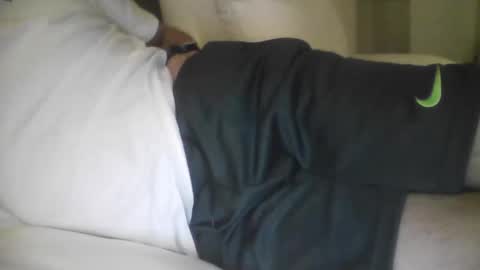 Snapshot of mrserenade46 chatting on November 1, 6:12 pm Mrserenade online show from November 1, 6:12 pm