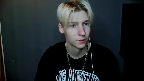 Snapshot of mrsexycum4u chatting on January 5, 6:13 am Adam online show from January 5, 6:13 am