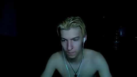 Snapshot of mrsexycum4u chatting on February 23, 11:50 am Adam online show from February 23, 11:50 am