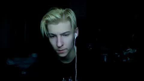 Snapshot of mrsexycum4u chatting on February 21, 7:55 am Adam online show from February 21, 7:55 am