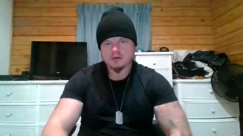 Snapshot of mrthick954 chatting on October 15, 1:35 am mrthick954 online show from October 15, 1:35 am