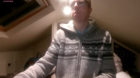 MS online show from April 10, 10:06 pm