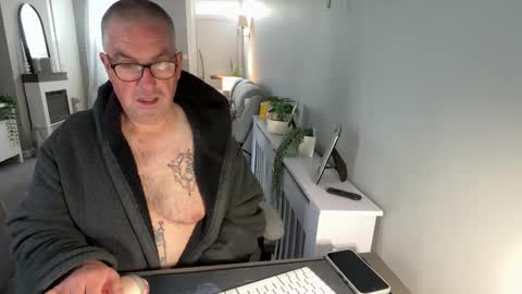 Snapshot of mtb1697 chatting on October 1, 9:02 am mtb1697 online show from October 1, 9:02 am