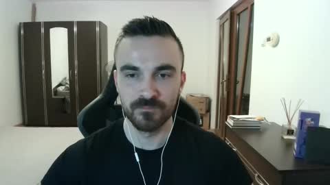 Victor online show from April 28, 6:23 pm