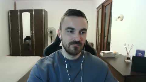 Victor online show from April 26, 5:43 pm