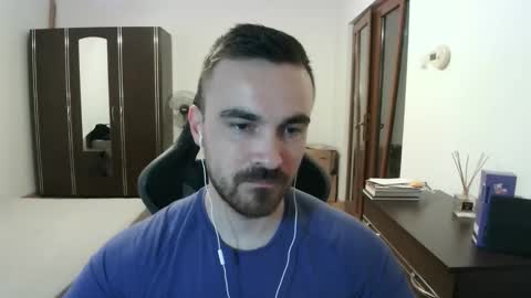 Victor online show from April 25, 5:32 pm