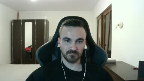 Victor online show from February 4, 6:47 pm