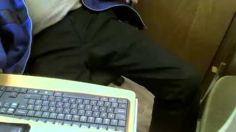 Snapshot of muller520 chatting on February 2, 4:32 pm muller520 online show from February 2, 4:32 pm