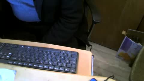 Snapshot of muller520 chatting on January 1, 7:41 am muller520 online show from January 1, 7:41 am