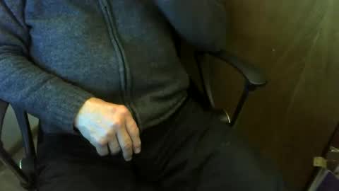 muller520 online show from April 10, 7:21 pm