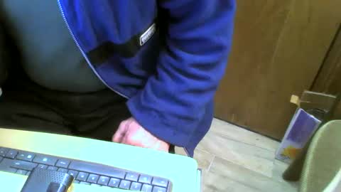 Snapshot of muller520 chatting on January 12, 5:22 pm muller520 online show from January 12, 5:22 pm
