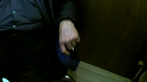 muller520 online show from April 21, 6:14 pm