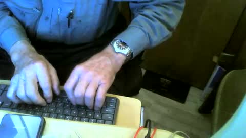 Snapshot of muller520 chatting on September 11, 3:11 pm muller520 online show from September 11, 3:11 pm