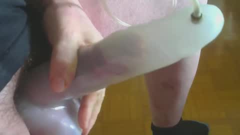 Snapshot of multiplecumandorgasm chatting on February 27, 11:52 am Juicy German Cock online show from February 27, 11:52 am