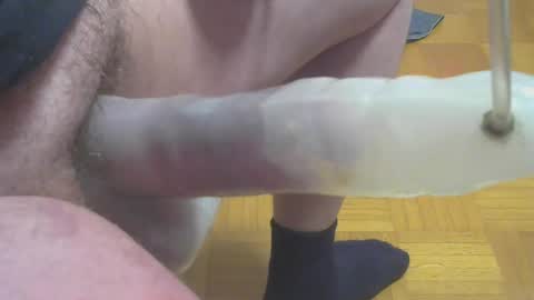 Snapshot of multiplecumandorgasm chatting on January 14, 9:24 am Juicy German Cock online show from January 14, 9:24 am