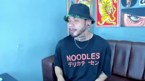 murdok  online show from April 25, 2:58 am