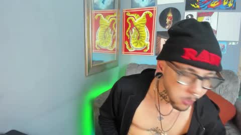 murdok  online show from October 28, 5:43 am