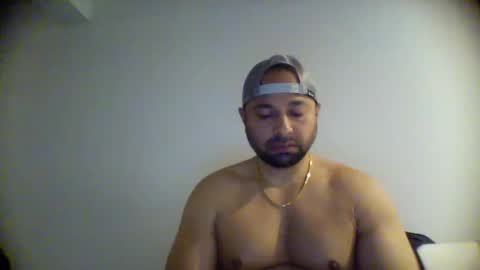 Cool Traveler online show from November 8, 10:24 pm