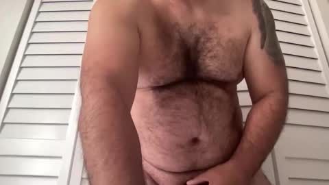 muscle_bearfl online show from October 20, 2:54 pm