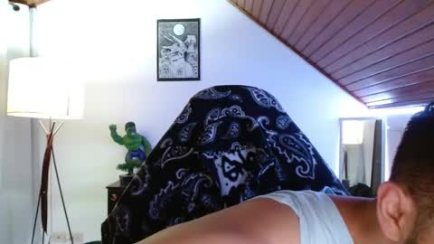Snapshot of muscle_cock32 chatting on March 8, 6:30 am David Big online show from March 8, 6:30 am