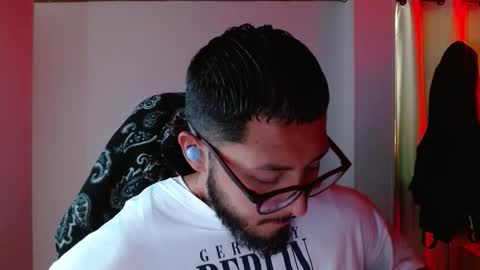 David Big online show from October 24, 7:04 pm