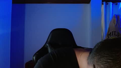 Snapshot of muscle_cock32 chatting on September 29, 6:59 pm David Big online show from September 29, 6:59 pm