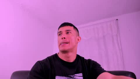 Muscle Man online show from May 6, 12:28 pm
